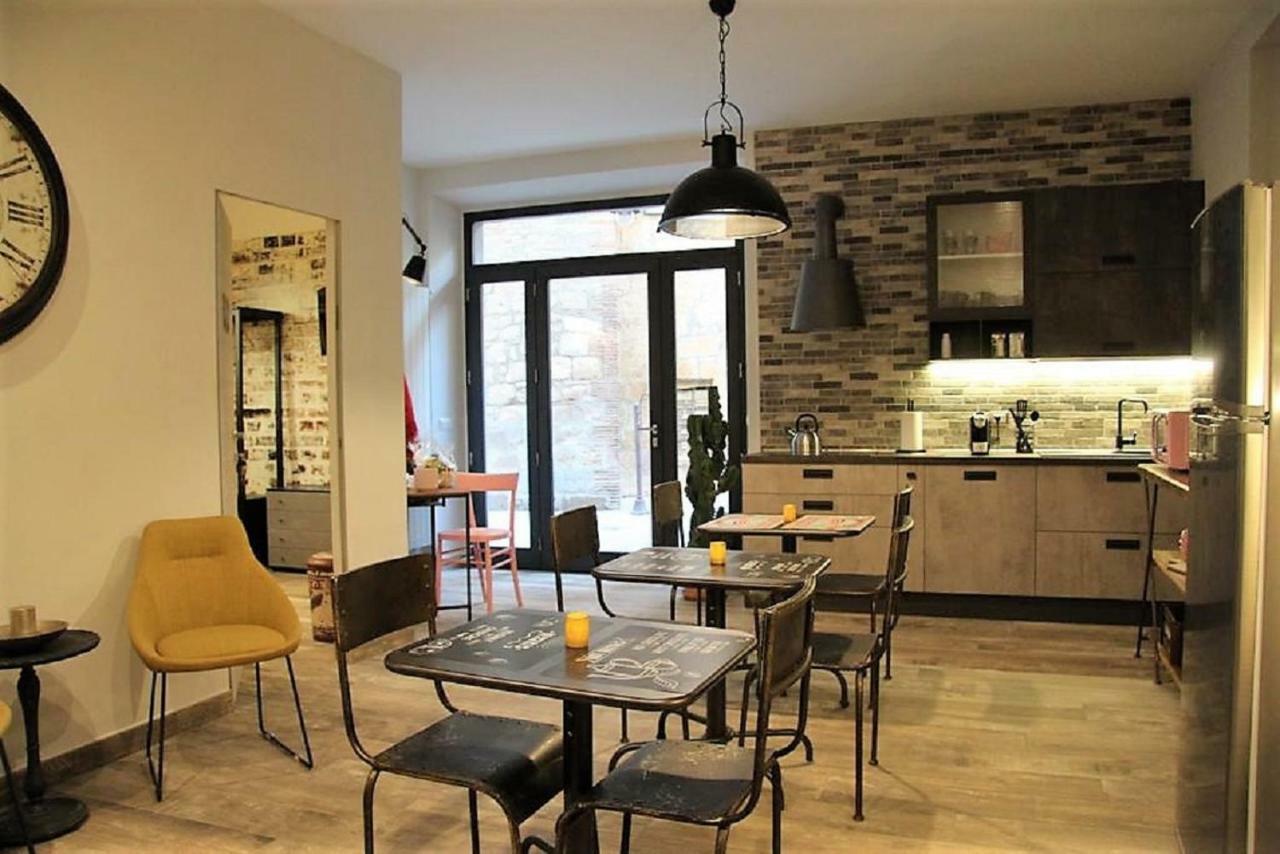 Отель Industrial Chic House - Private Parking Орвието Экстерьер фото